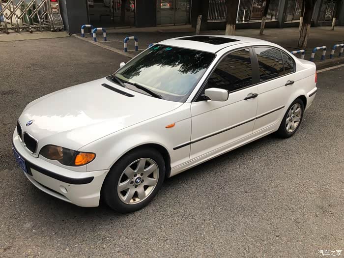 蓝天白天梦 2005年宝马e46