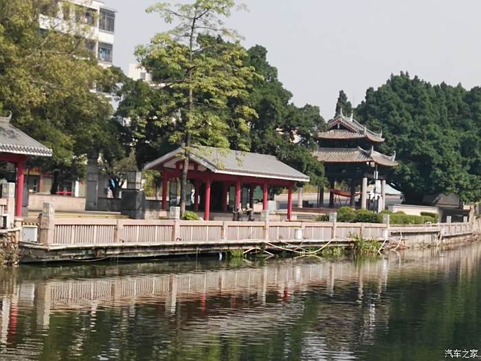 夢裡水鄉之裡水沿江公園觀景