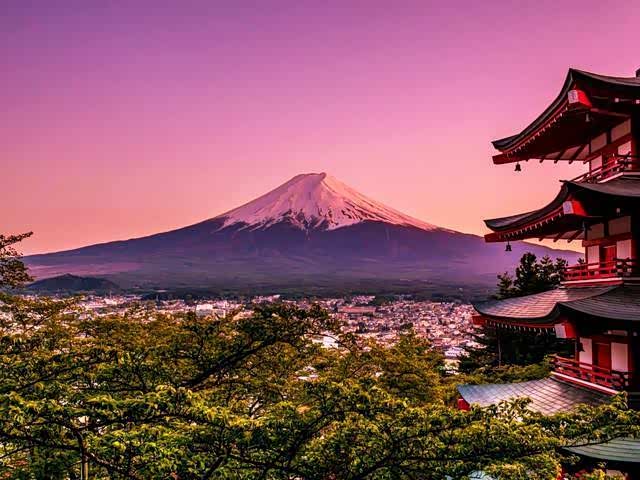 粉色富士山,如梦如幻童话境,江山尽入画.