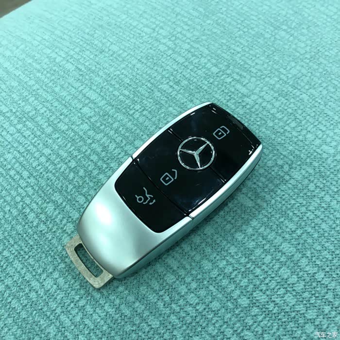 喜提19款迈巴赫s450第一次提车有点小兴奋