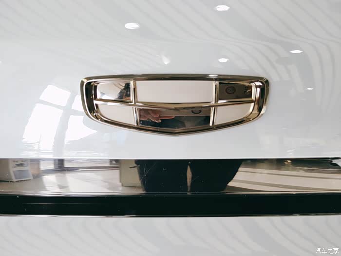 吉利icon,黑科技颜值担当