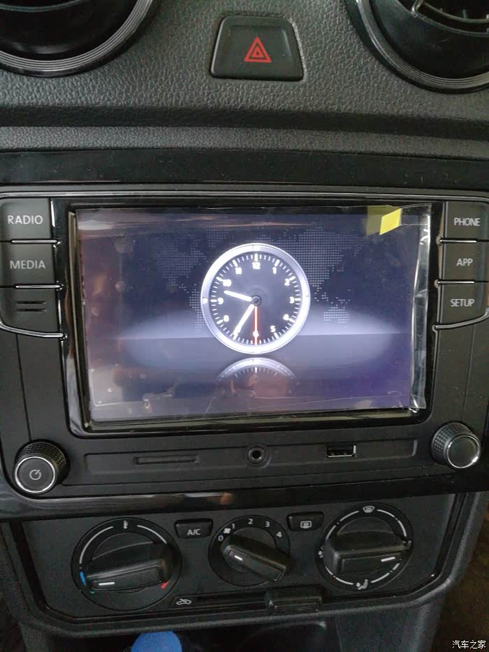 捷达中控台显示屏钟表怎么调