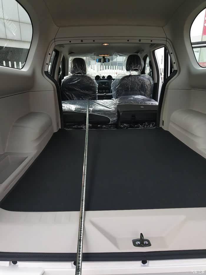 纳瓦拉平台又出新车帕拉索看看有多大区别