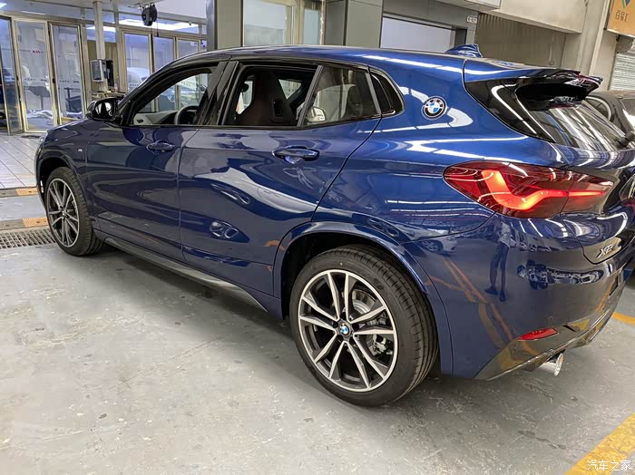 【图】x2 运动版xdrive25i 地中海蓝配摩卡_宝马x2论坛_汽车之家论坛