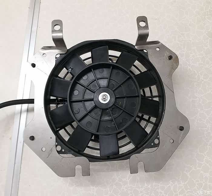 用温度数据分析帕杰罗v97变速箱高温加风扇的散热效果