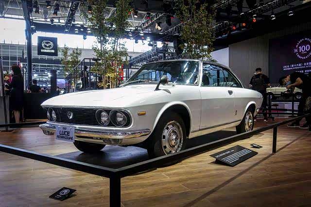 2020北京车展上复古的几款古典风采车型