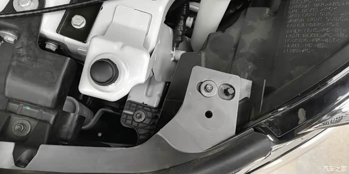 【图】gl8es大灯有几颗螺丝固定_别克gl8论坛_汽车之家论坛