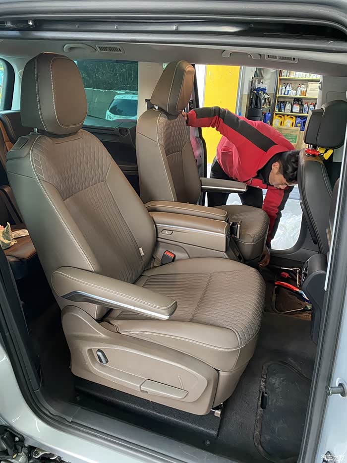 13款夏朗无损改威然中排座椅,完美座椅分享.