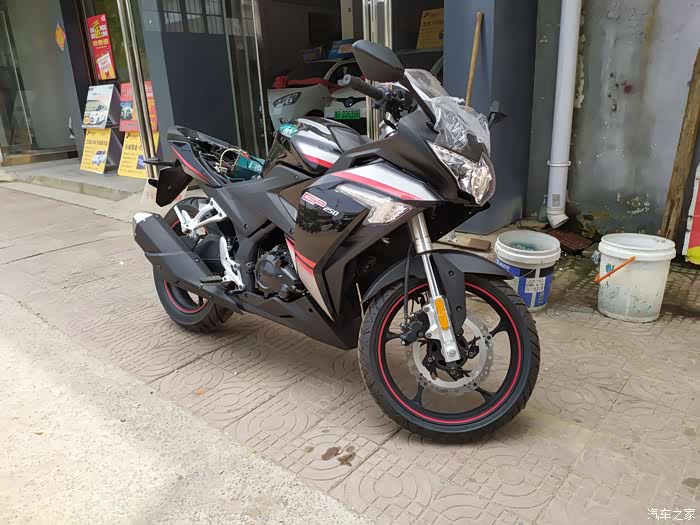 首提隆鑫gp250