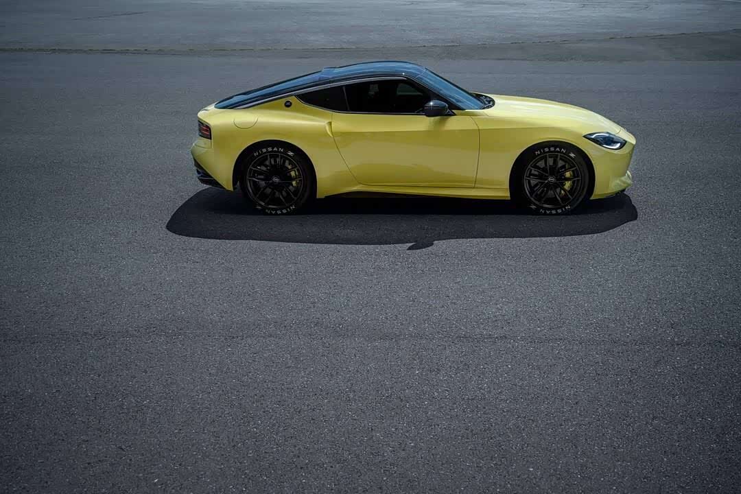 日产这台z400,也就是z370的继承者