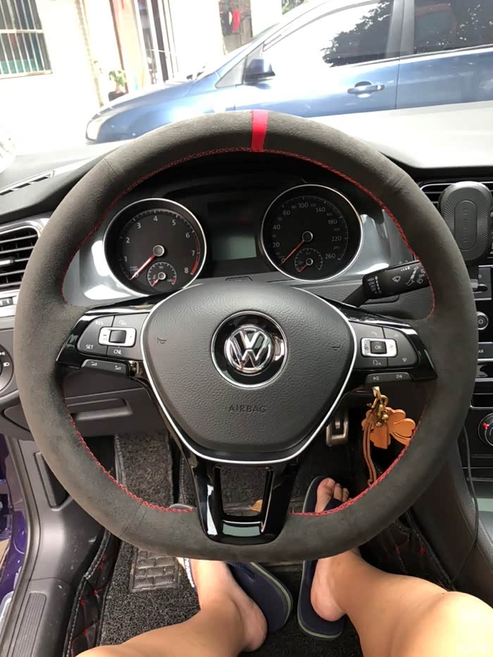 高尔夫7.5 1.6自舒 翻毛皮方向盘作业