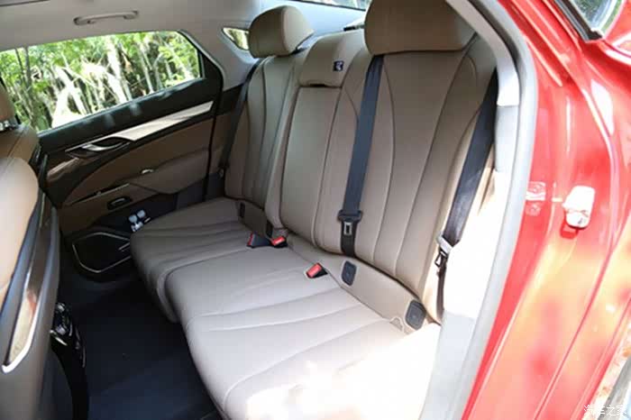 新能源轿车的佼佼者博瑞ge用车感受