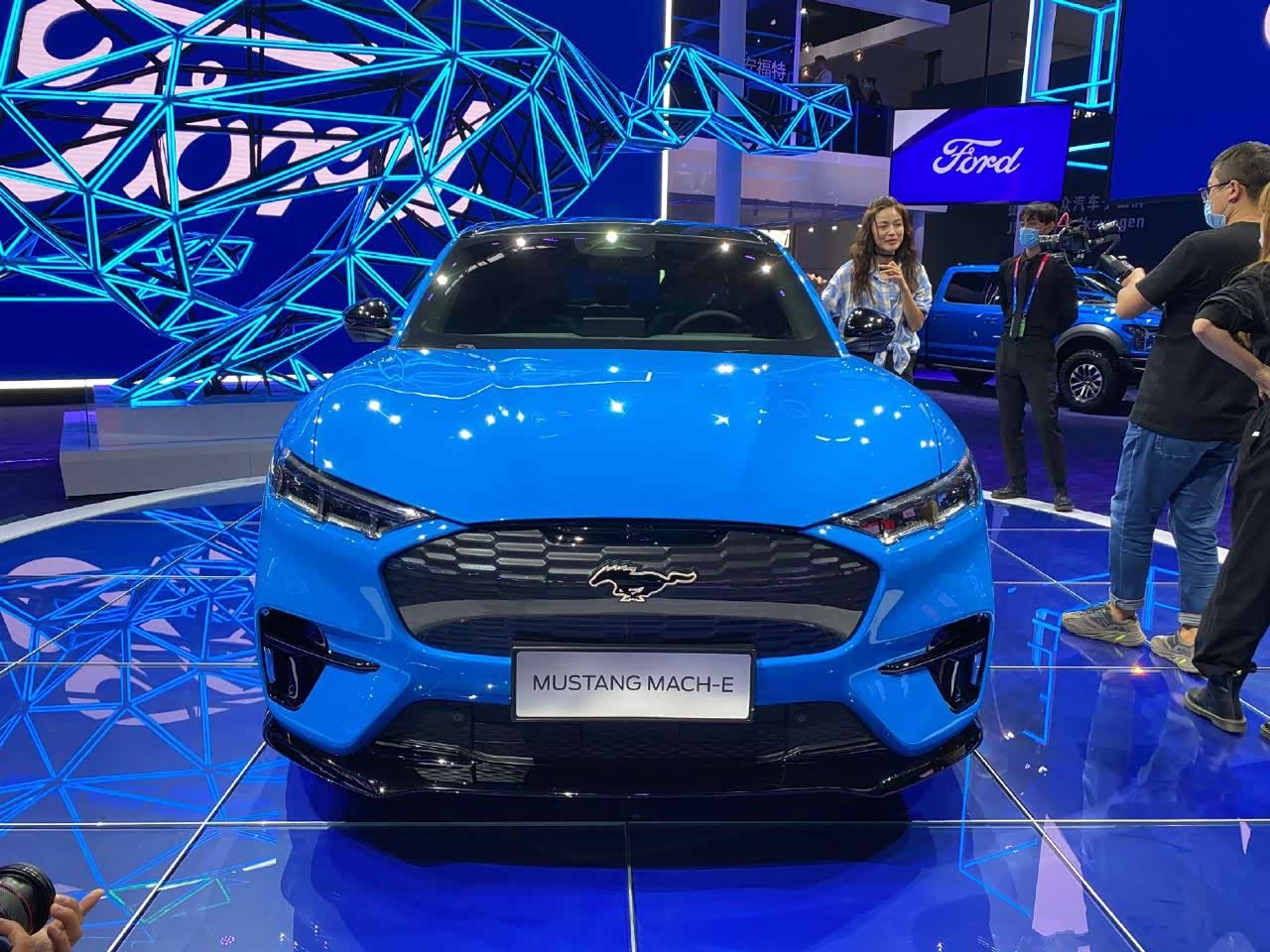 福特野马首款越野电动suv非常的强势登陆了