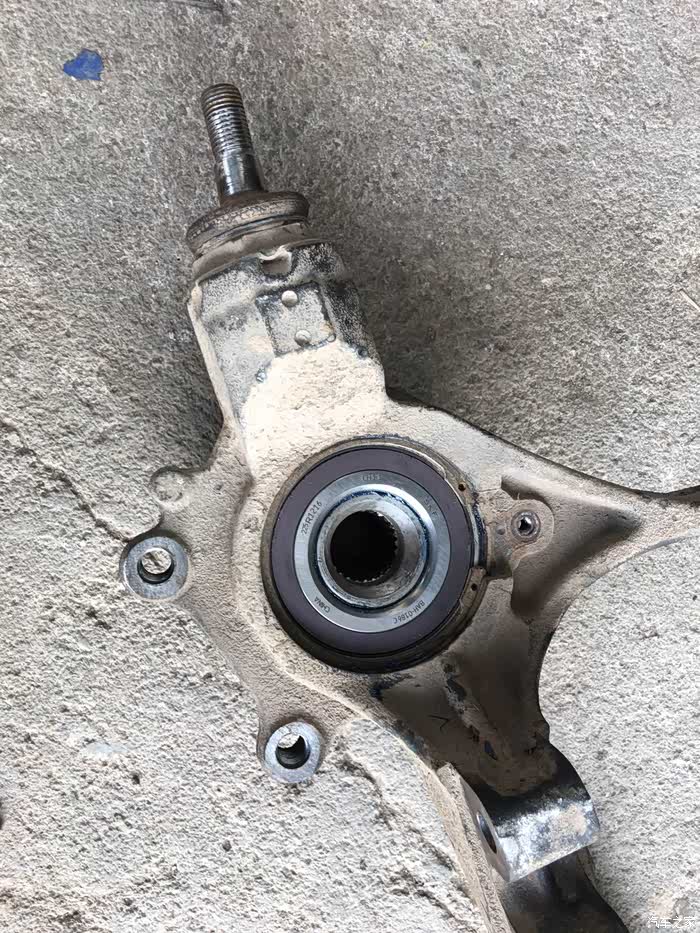 标致307换纳铁福传动轴总成让爱继续前进