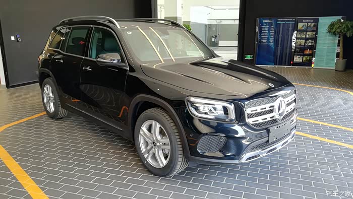 【图】2020年6月奔驰glb200动感宇宙黑提车照_奔驰glb论坛_汽车之家