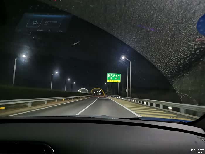 稳重的安全驾乘x70之高速夜行记