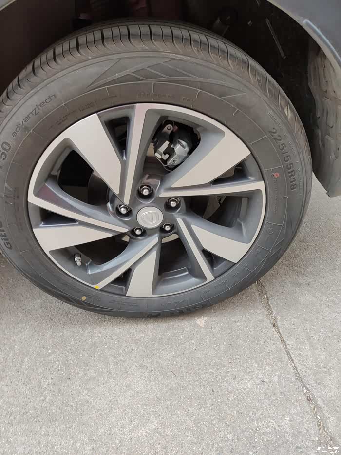 提车留念我的长安55plus终于落地