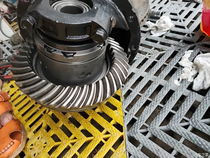 h9加装前桥差速锁