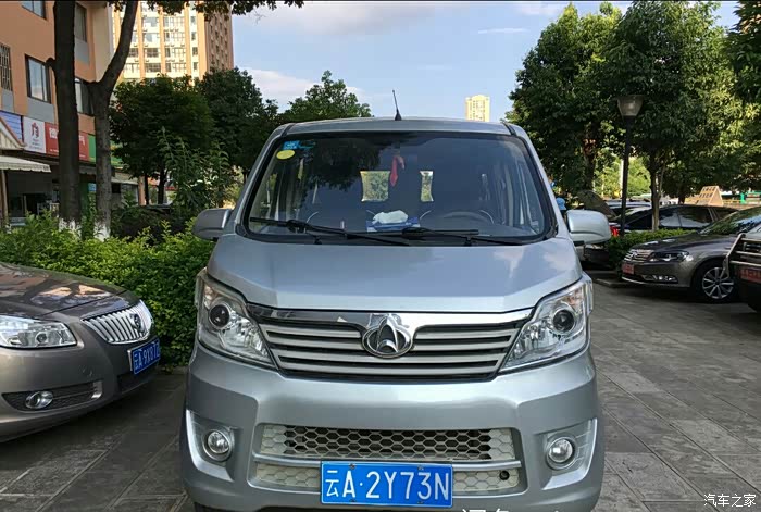 13款新长安之星sc6406a,开了6年了,现在大揩一公里多