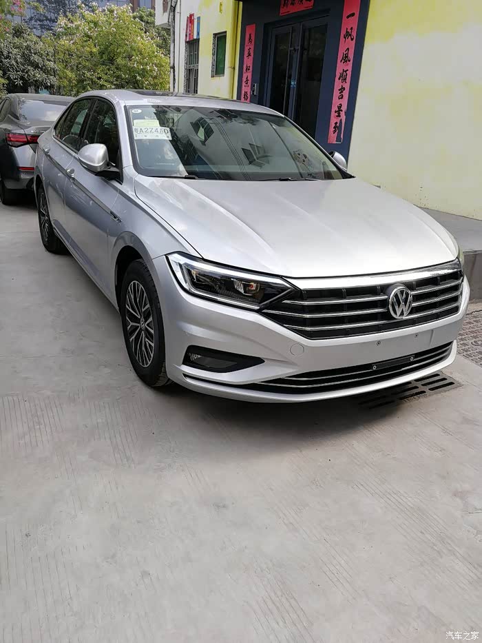 2020-7-18 22:24:02 |来自 汽车之家android版 问答帖 谁买了水晶银