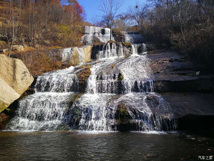 吉林市长安车友会深秋游虎脸瀑布