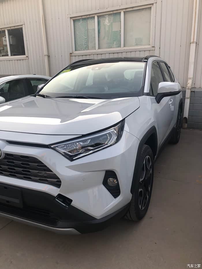 【图】钛晶灰哪位有实拍图啊_rav4荣放论坛_汽车之家论坛