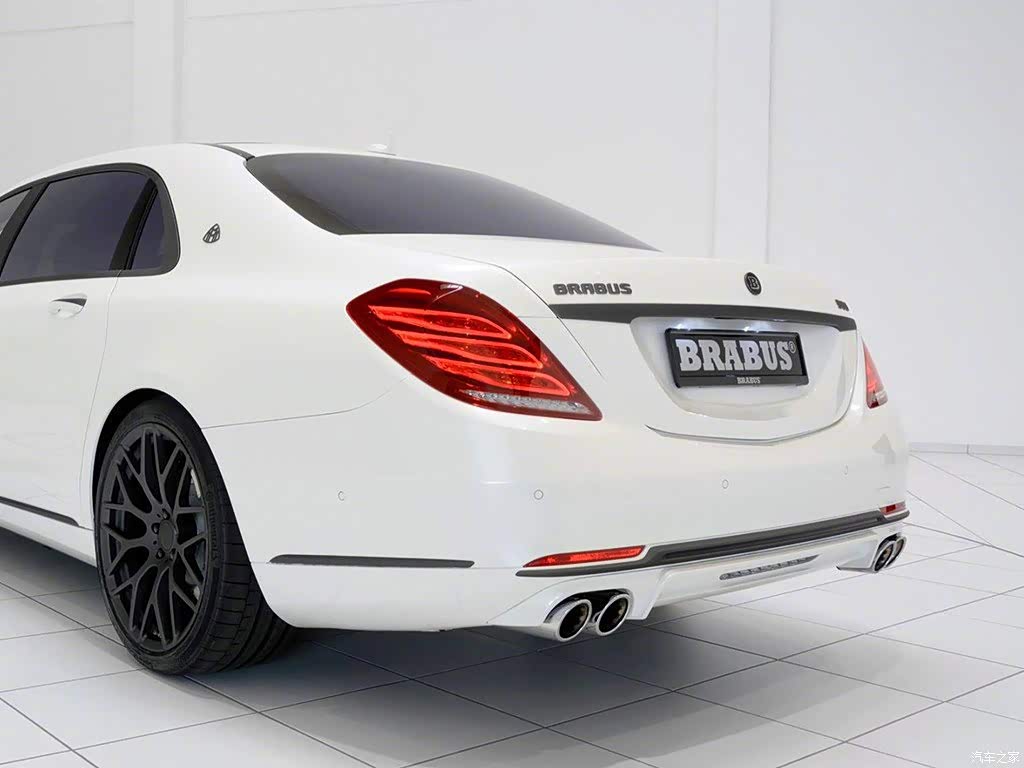 西装暴徒,巴博斯s级 maybach rocket 900