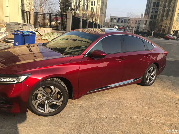 红色十代雅阁资深车主用车感受媳妇躺枪上镜