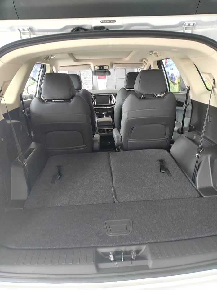 捷途4s店捷途x90看车分享