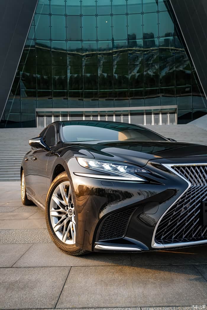 郑州出日系黑武士ls350豪华版喜欢私聊卓越的价格买豪华诚心出