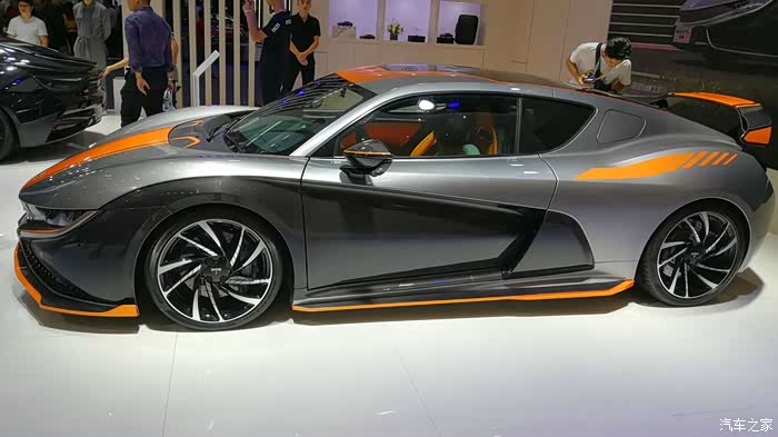 【爱车作业大征集】迟来的车展盛宴:看香车美人,圆豪车"梦想"