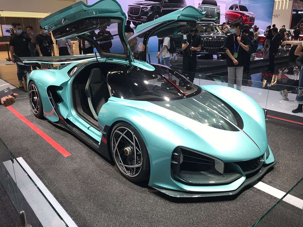 红旗s9概念车国内首次亮相量产后或成性能最强国产车