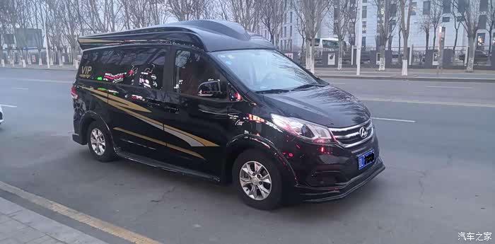 【图】街边偶遇黑武士_上汽大通maxus g20论坛_汽车之家论坛