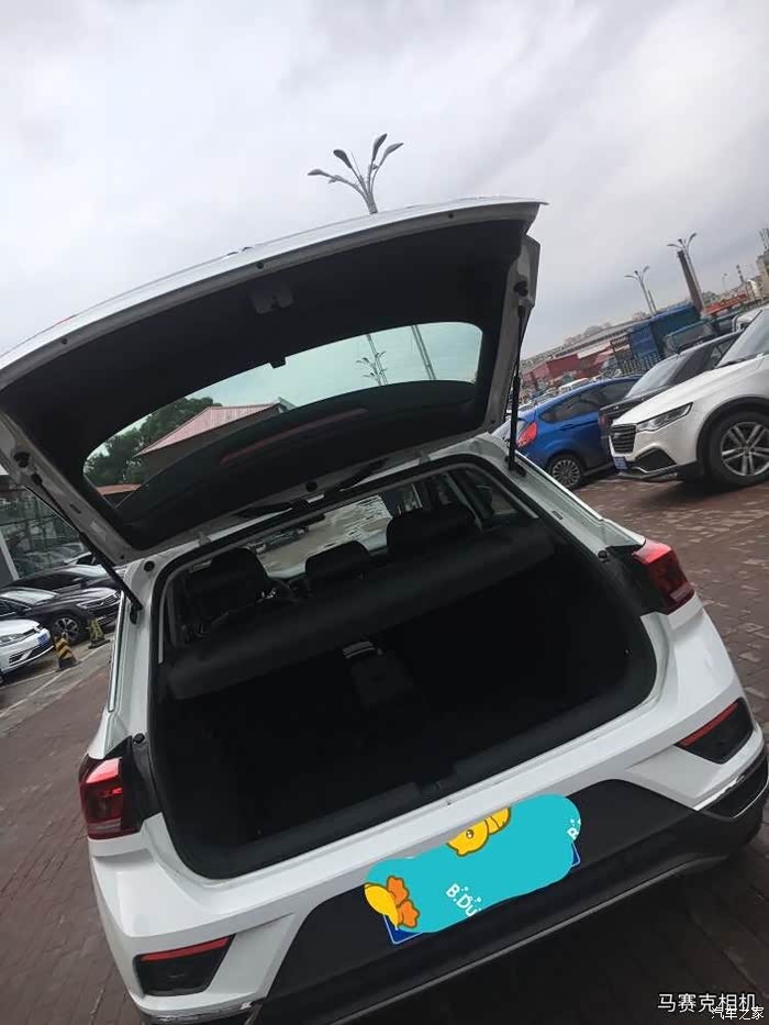 2294 | 回复: 13 t-roc探歌论坛 人生第一台车 首提大众探歌 后备箱