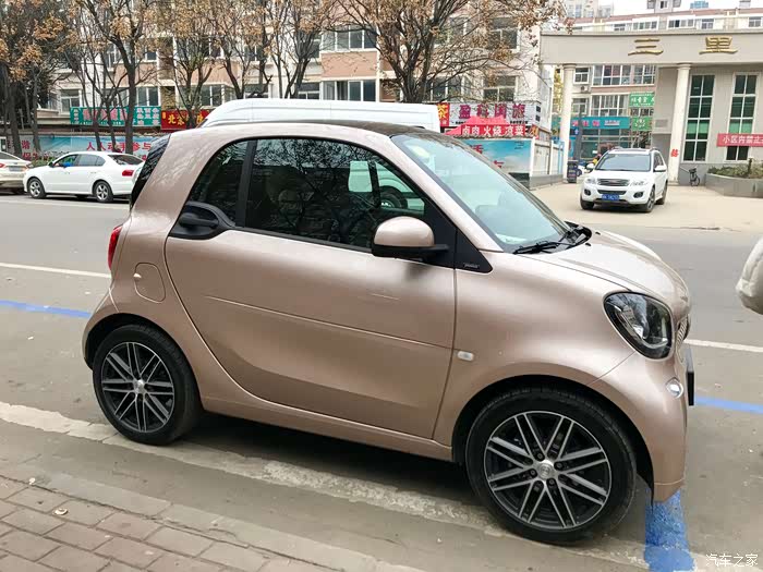 履行诺言送给媳妇30岁的生日礼物smart耀金提车记