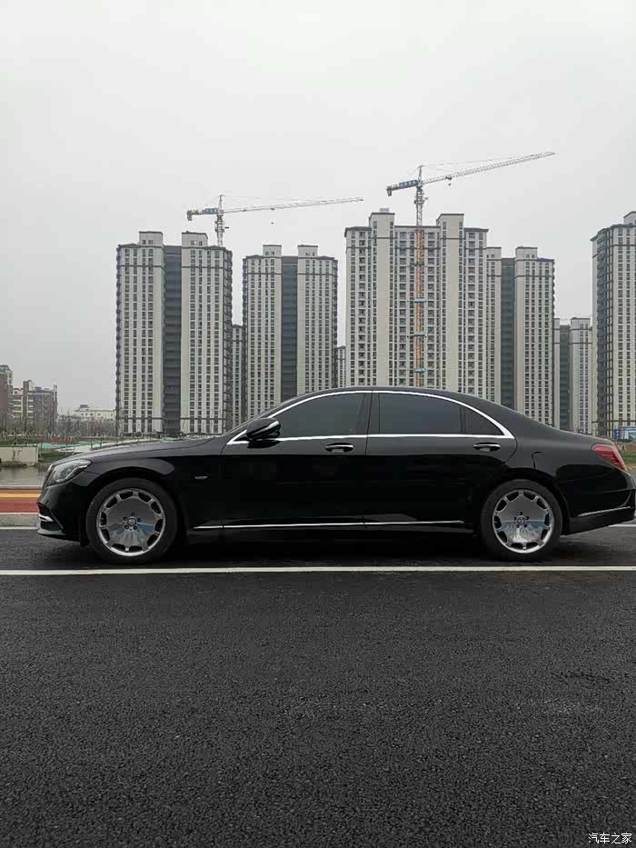 s600迈巴赫原厂大饼轮毂