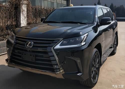 2020款"黑武士"雷克萨斯lx570 奢华大气的设计风格