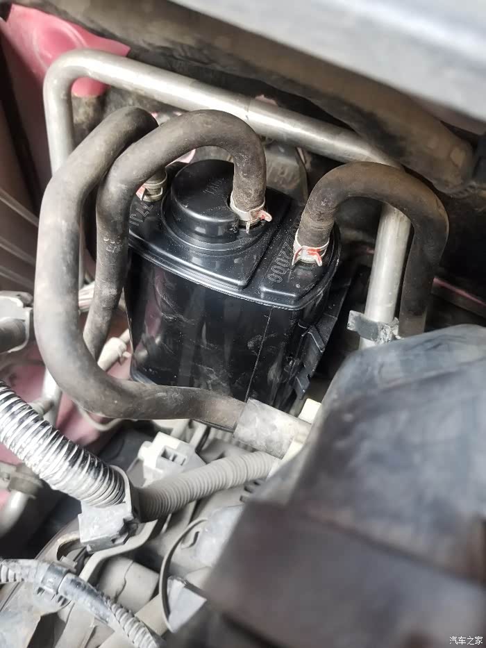 已解决换了碳罐车内还是有汽油味