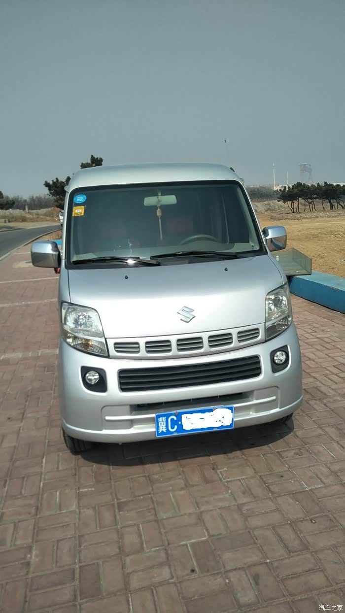 出09自动挡银色浪迪3万