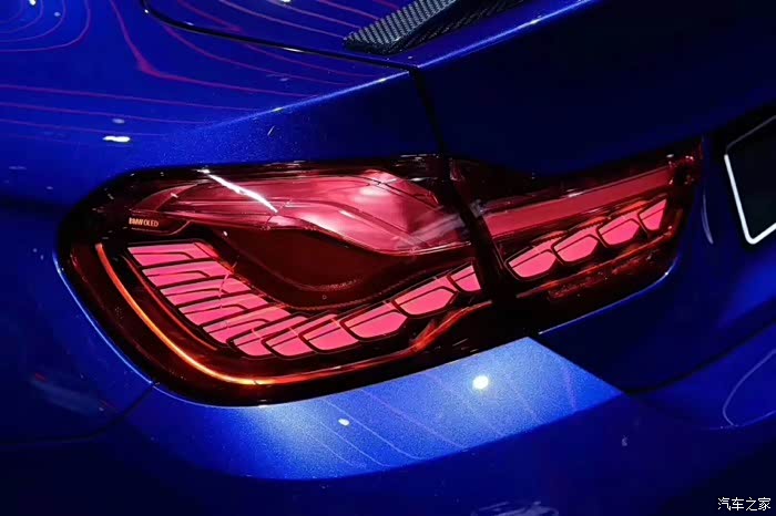 宝马m4gtsoled龙鳞尾灯