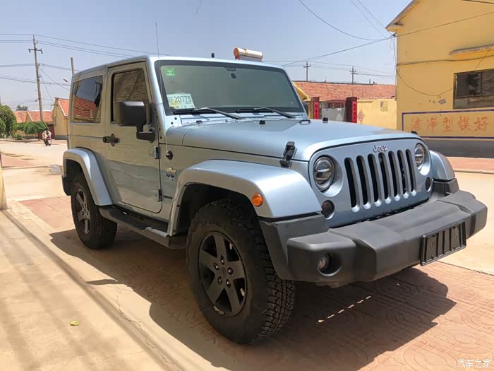 13年牧马人36两门极地蓝