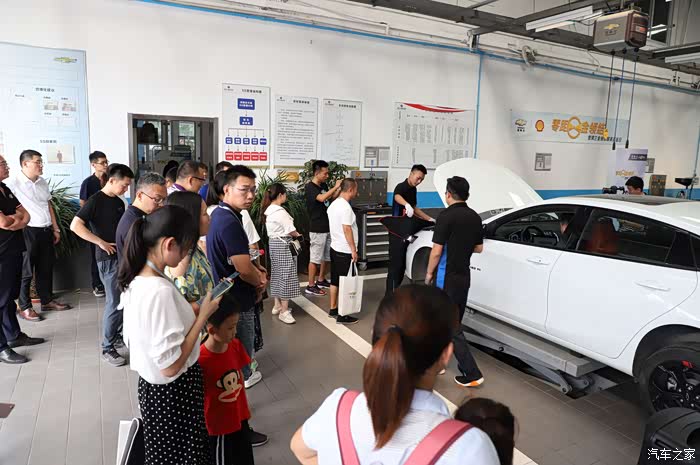 雪佛兰探界者金领结售后体验日