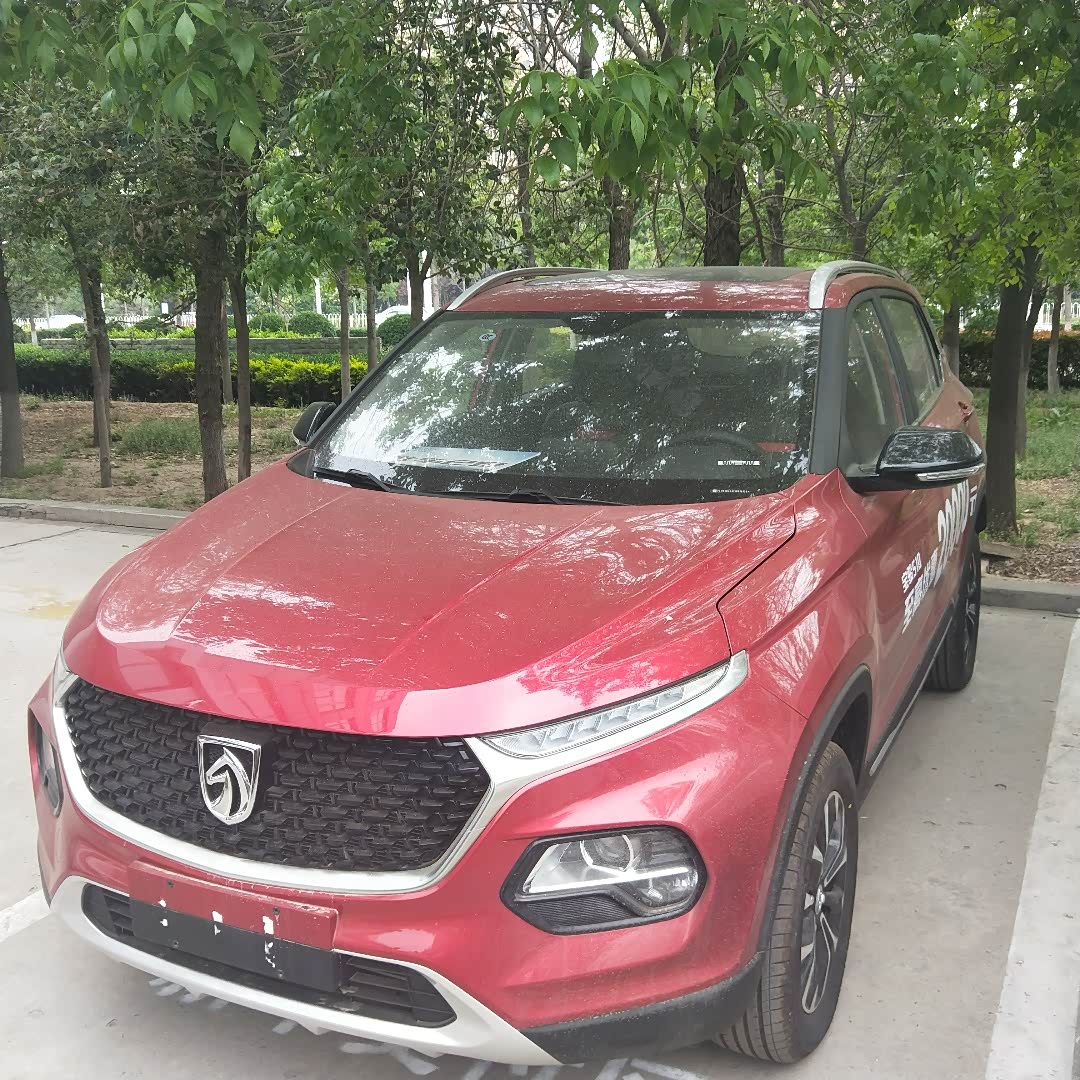 今天提了一辆宝骏510,很开心