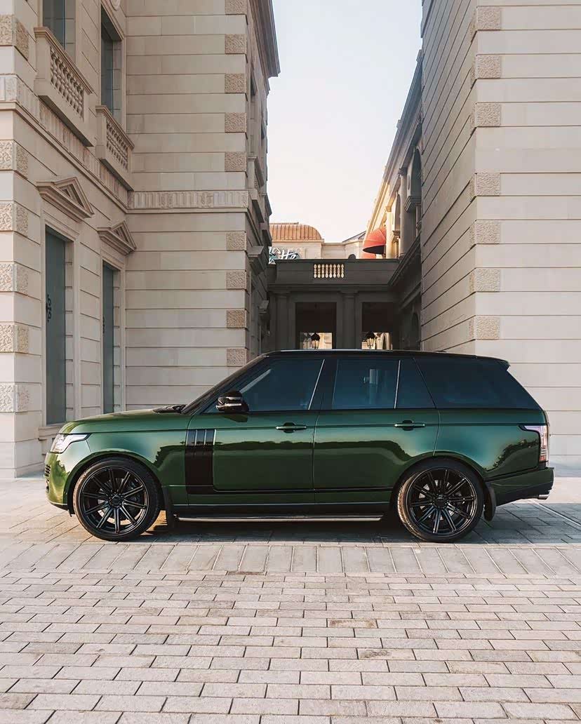 这台路虎揽胜,颜色非常漂亮