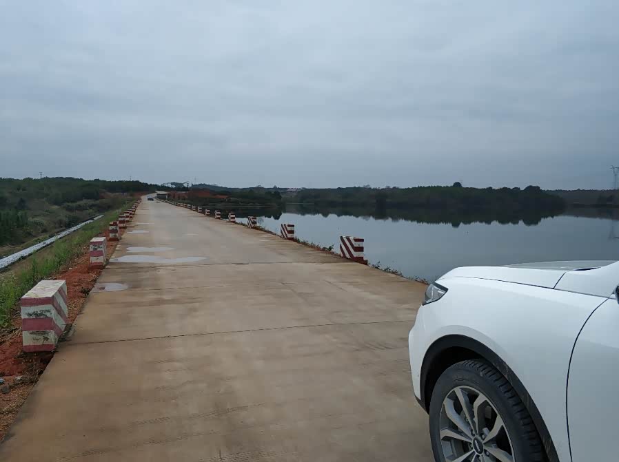 百峰岭上寻找春天的脚步油耗高吗