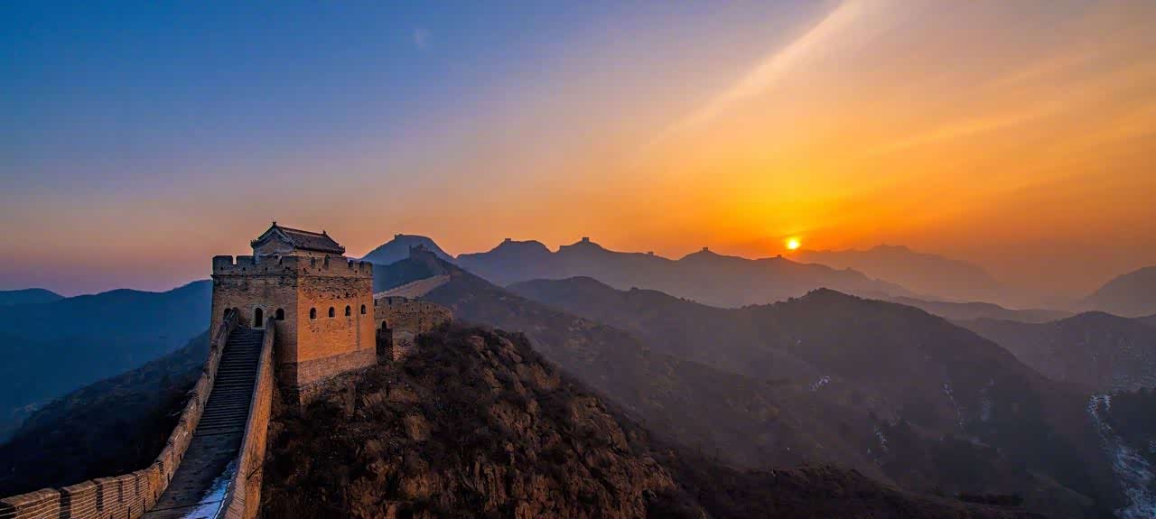 拥有二千多年历史的长城,雄伟壮观!