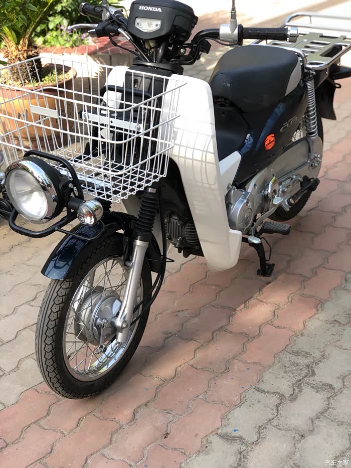 【图】自己收藏的两部本田幼兽50_摩托车论坛_汽车之家论坛