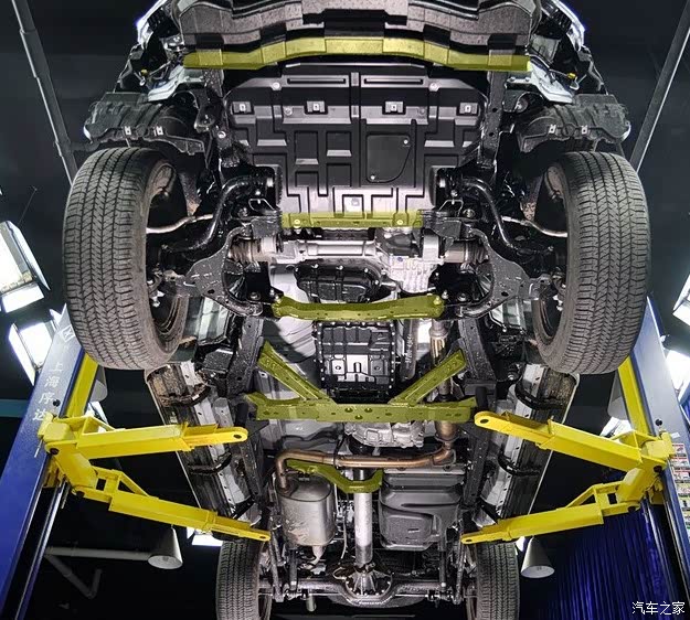 车友们见见途达的底盘