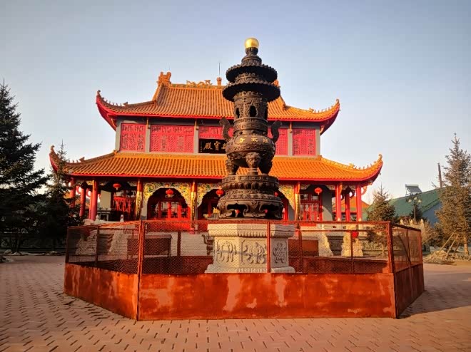 大年初一中国车魏派vv6带您走进肇东经教寺