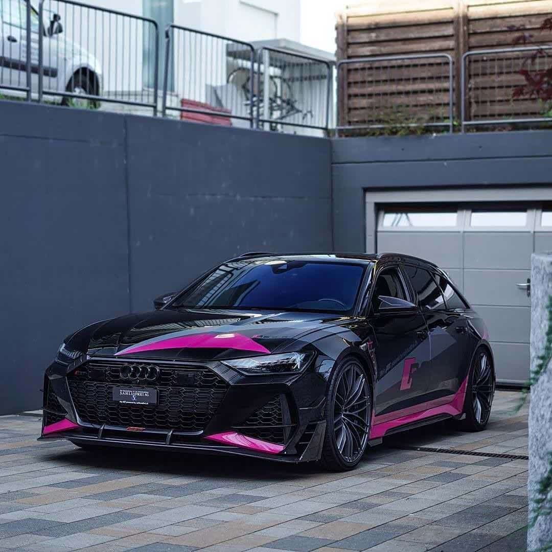 abt rs6-r这一抹桃红色起到了画龙点睛的作用